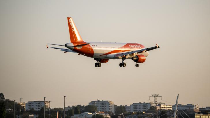 Un vuelo de EasyJet de Lyon a Oporto obligado a