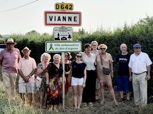 Vianne. Un panel simbólico "Ciudad embajadora de la donación de