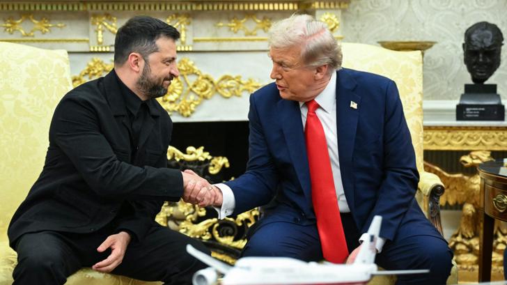 Zelensky cambió de traje para visitar la Casa Blanca y