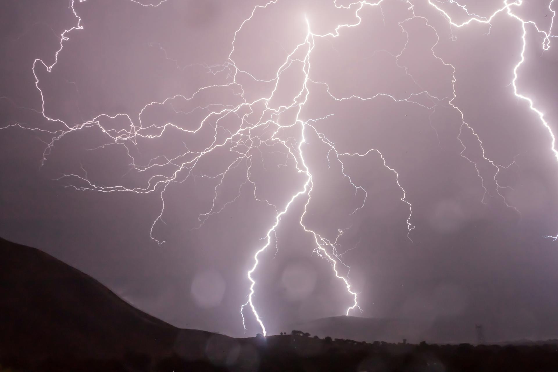 ¡Atención a las tormentas! Estos 5 consejos urgentes para proteger