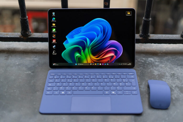 ¿Qué vale realmente la pequeña tableta "asequible" de Microsoft?