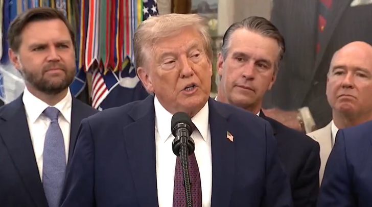 ¿Donald Trump enfermo? El presidente estadounidense responde "noticias falsas" y