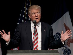 Autismo: ¿por qué Donald Trump culpa al paracetamol?