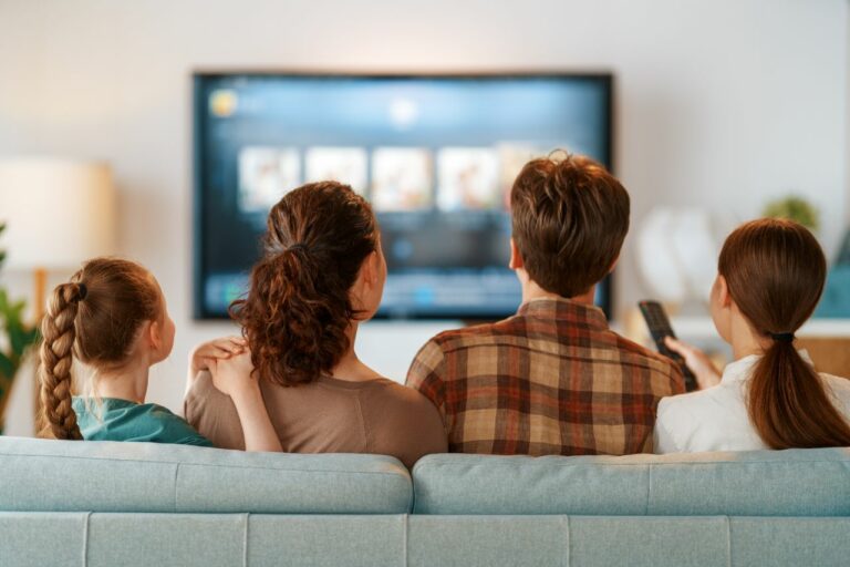 ¡Sorpresa! La televisión sigue siendo la reina en Francia a