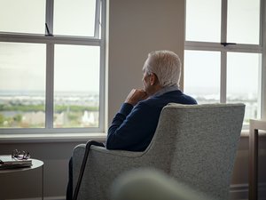Suicidio en personas mayores: ¿cómo proteger a esta población en