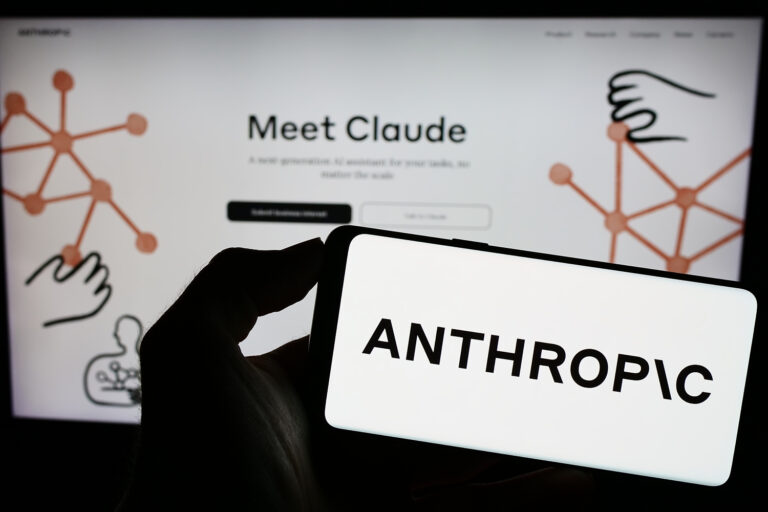 Anthropic (Claude) duplica su valoración y puede mirar a OpenAI