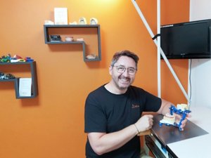 Castelnau-de-Lévis. Cyril Laporte: diez años de innovación en prótesis dentales