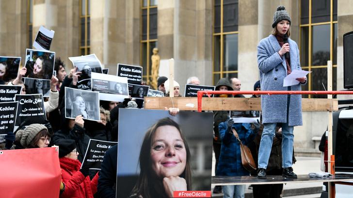 Cécile Kohler, detenida en Irán, está «sin fuerzas», dice su