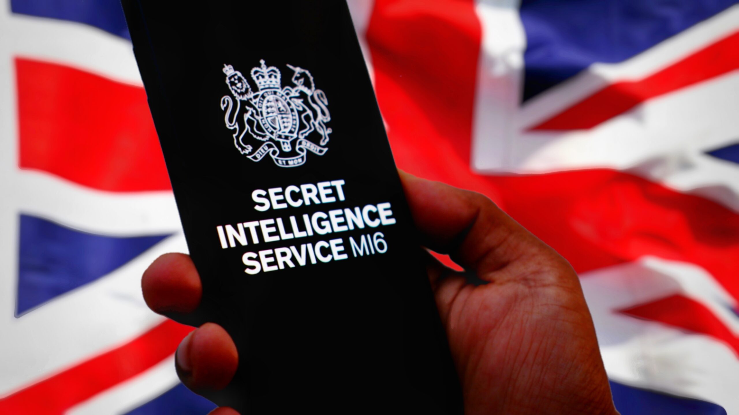 El MI6 abre un portal secreto en la Dark Web.
