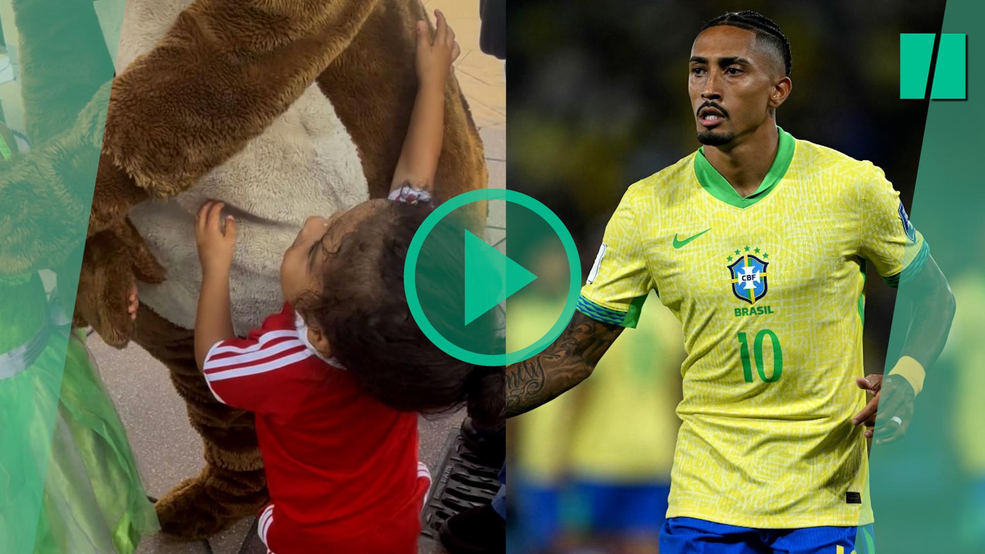 El futbolista Raphinha acusa a una mascota de Disneyland París
