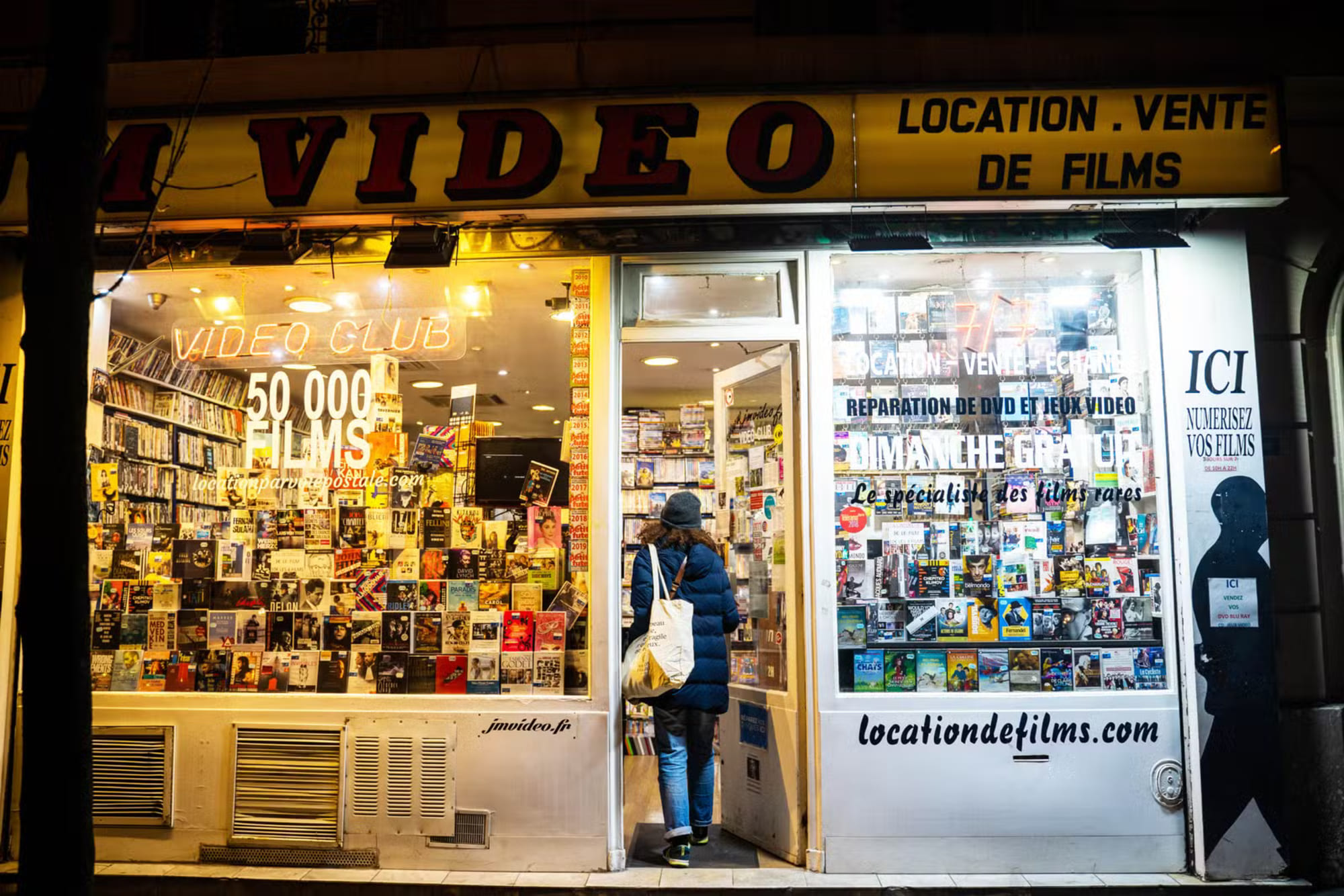 El videoclub estrella de París, amenazado de cierre, lanza un