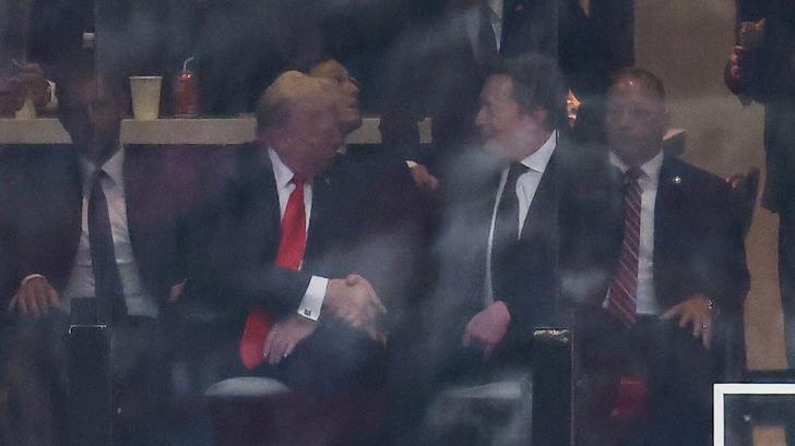 Elon Musk y Donald Trump se reúnen en homenaje a
