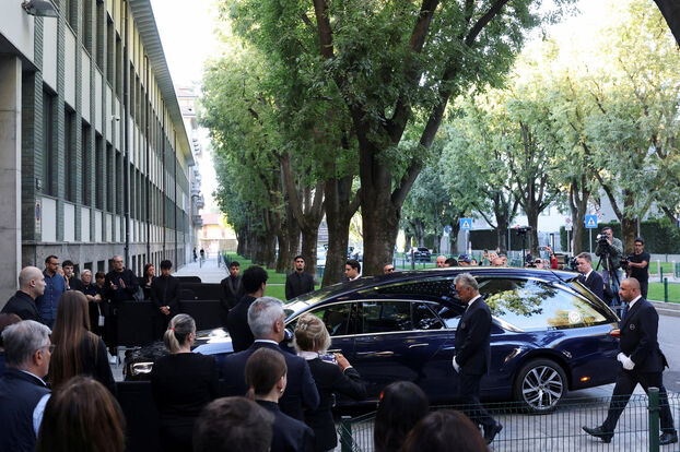 Fallecimiento de Giorgio Armani: las imágenes del homenaje rendido al