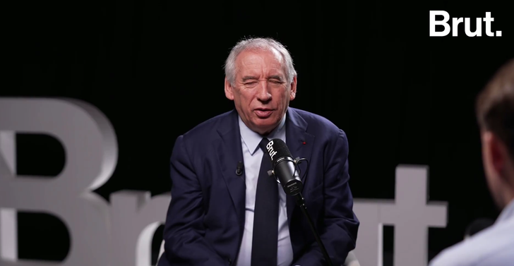 François Bayrou critica a las oposiciones que van a "derrocar