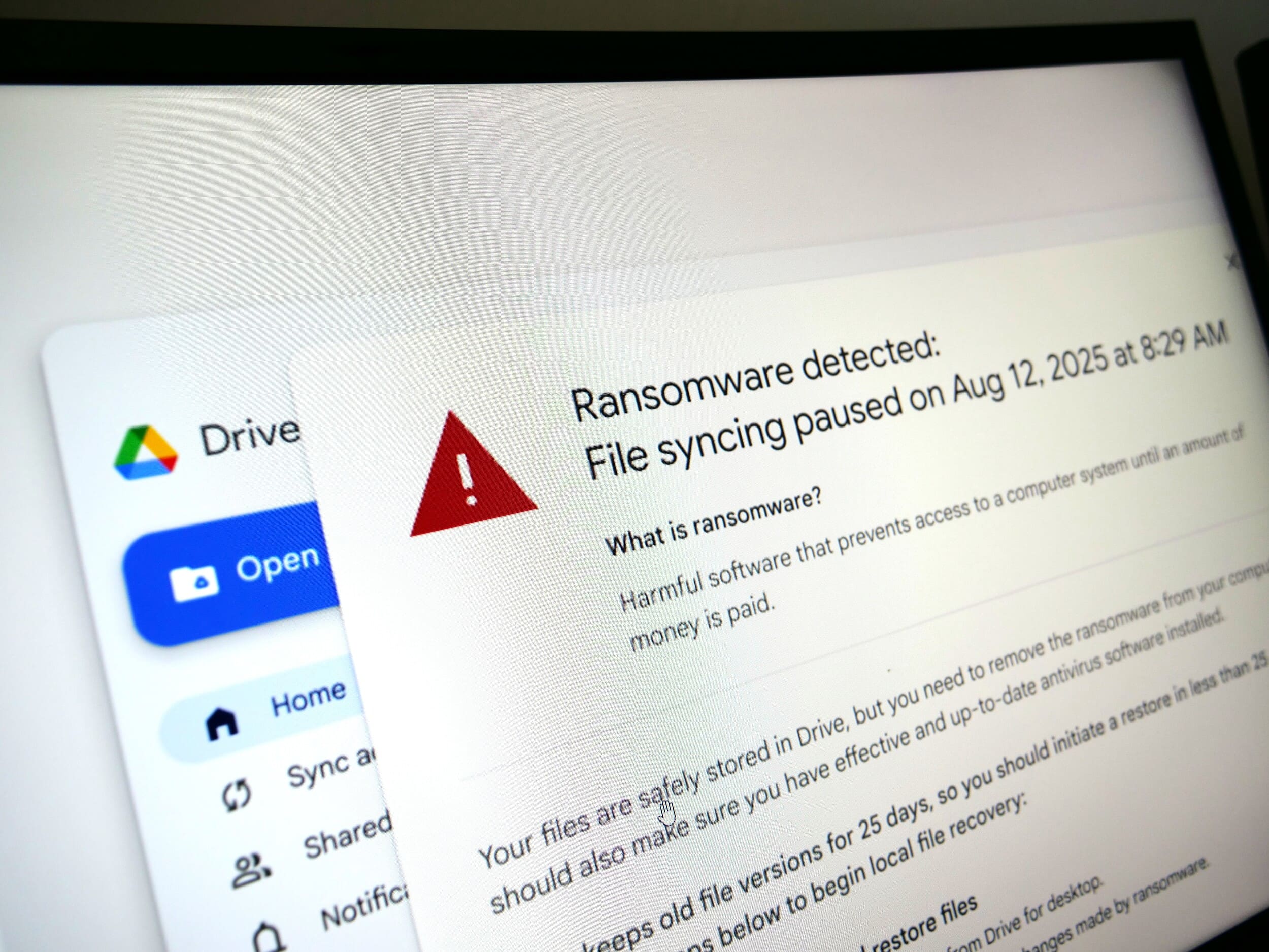 Google Drive integra una impresionante IA que bloquea los ransomware