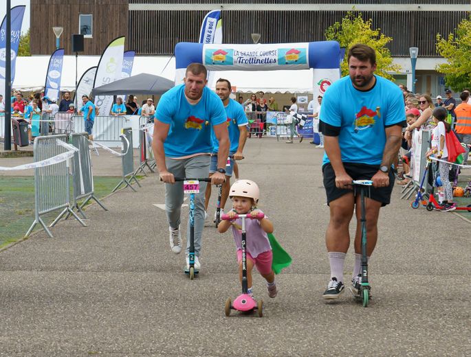 Gran Carrera de Patinetes: un éxito y 7,000 € recaudados
