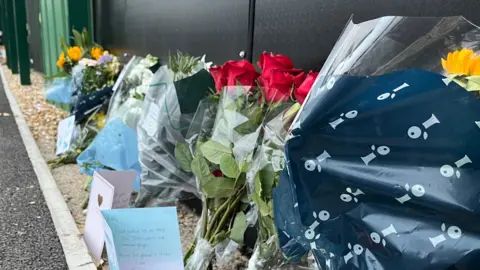 Homenajes a Billy Vigar, exdelantero del Arsenal y Chichester