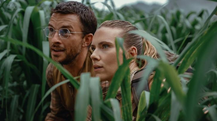 Jonathan Bailey, estrella de Bridgerton y Jurassic World, pone su