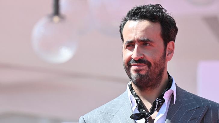 Jonathan Cohen dirige la próxima película de « Astérix y
