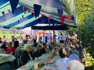 La Bastide-de-Sérou. En la residencia de ancianos, una fiesta marcada
