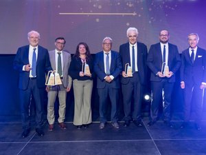 La Fundación Toulouse Cáncer Salud entrega sus primeros premios y