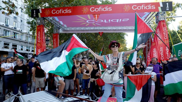 La Vuelta detenida antes de su final, la última etapa