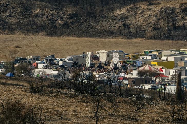 La rave-party en Aude sigue desconcertando a residentes y autoridades