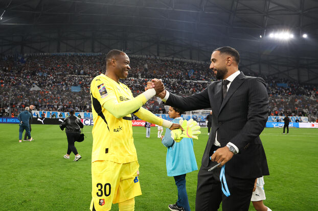 Leyenda del OM, azul ejemplar... Steve Mandanda, un monumento del