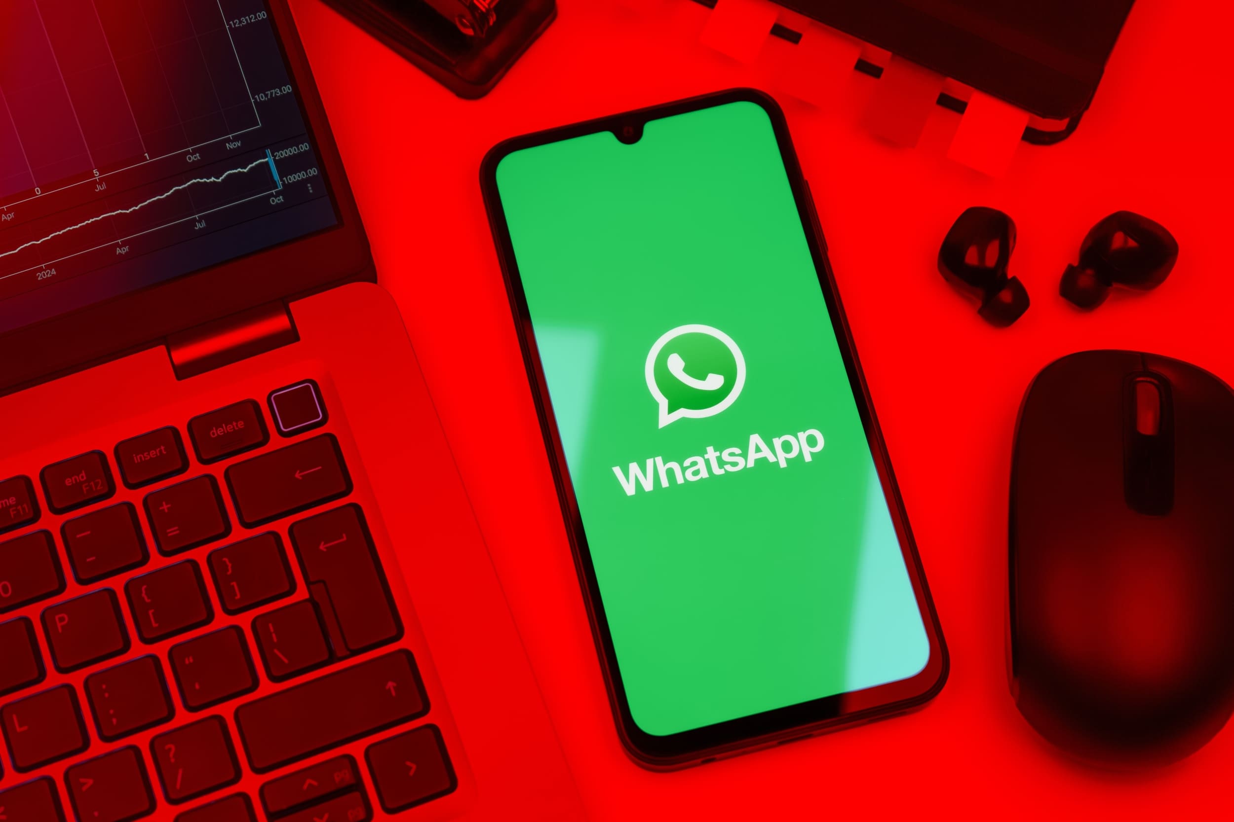 Piratas roban cuentas utilizando votos y concursos fraudulentos.