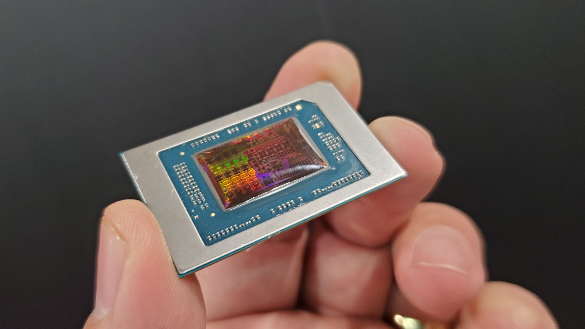 Réécrivez ce titre en espagnol.:AMD présente d'innombrables mini-PC ainsi équipés
