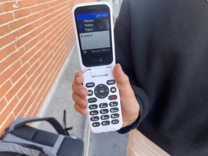TESTIMONIOS. "Algunos se esconden en los baños para usarlo", la