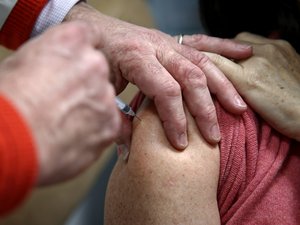 « Tapar los huecos con vacío »: ante la falta