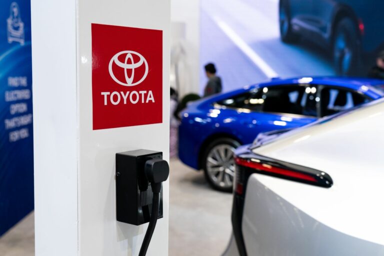 Toyota va a producir sus próximos vehículos eléctricos en Europa.