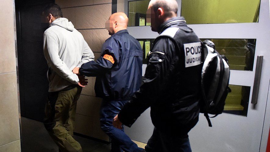 « Tú, si te encuentro, te degollaré »: detenido por