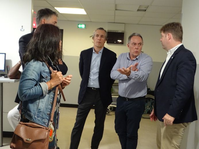 "Ya no hay forma de pelear entre lo público y