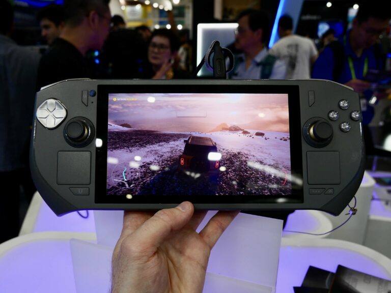 Zotac apuesta ahora por una nueva consola Zone Pro, que