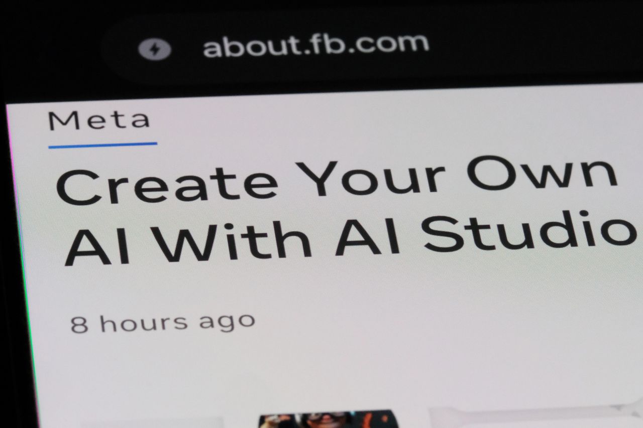 ¿Por qué Meta externaliza la creación de sus chatbots de