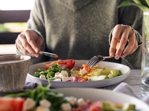 Enfermedades inflamatorias crónicas del intestino: ¿qué comer para evitar recaídas?