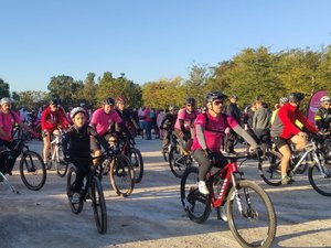 354 participantes y 1.727 € recaudados para "Octubre Rosa" en