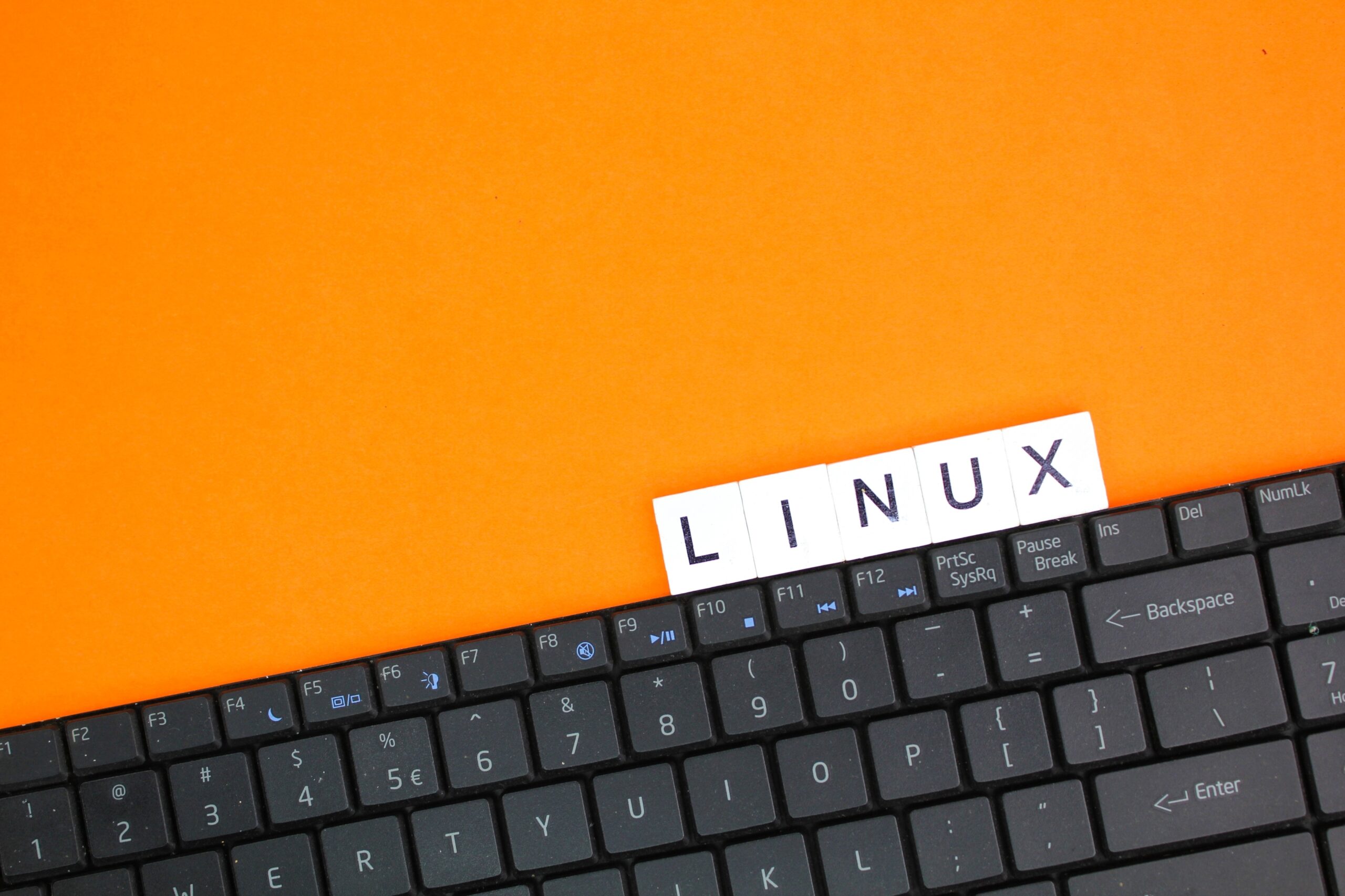 5 distribuciones de Linux inspiradas en Windows para probar