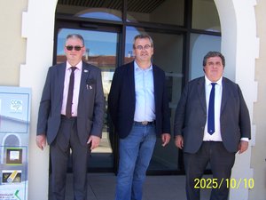 El pueblo de Saint-Clar inaugura su centro de salud multidisciplinario.