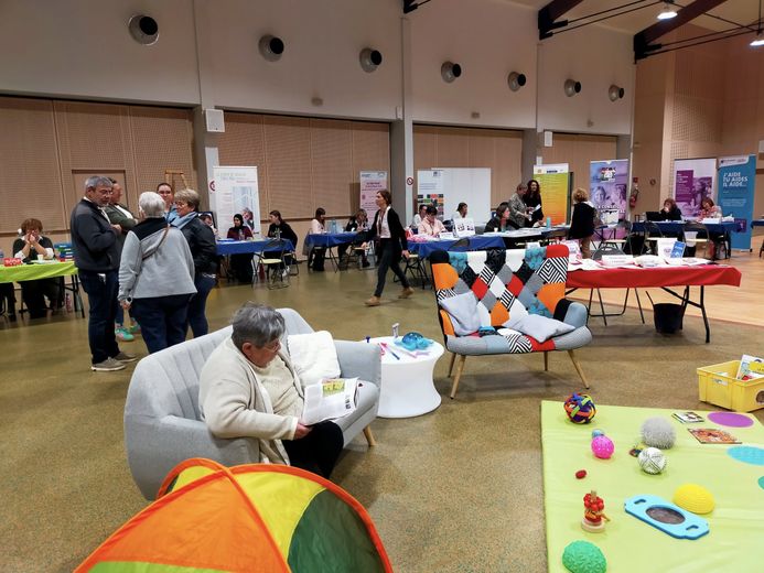 En Condom, la primera feria de cuidadores encontró rápidamente su