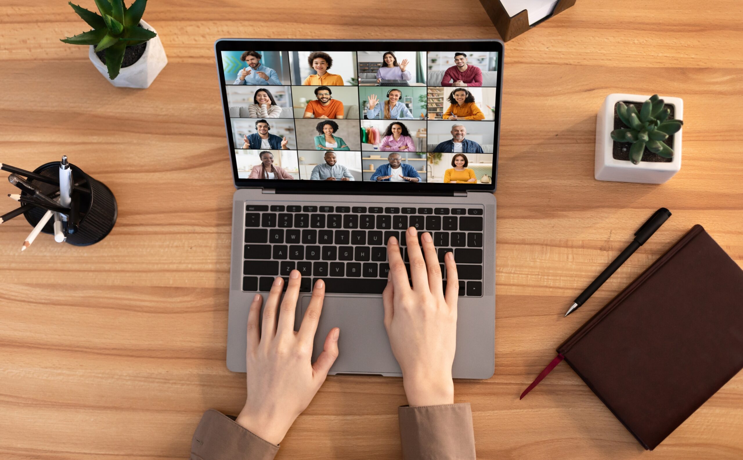 Google Meet te maquilla antes de tus reuniones gracias a