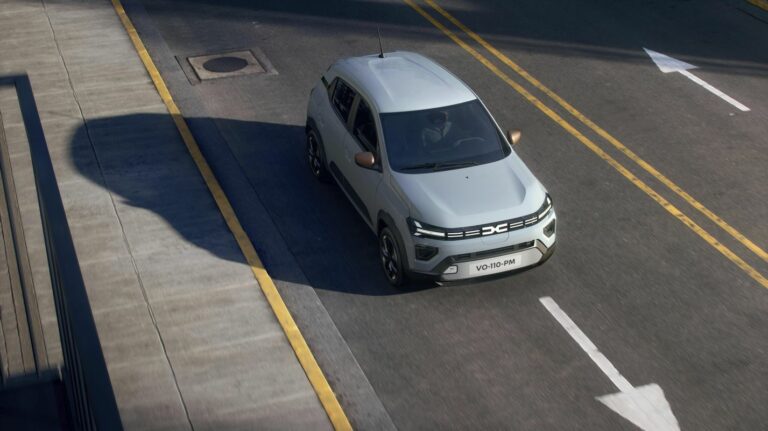 La Dacia Spring se fortalece... y sigue siendo (realmente) asequible.