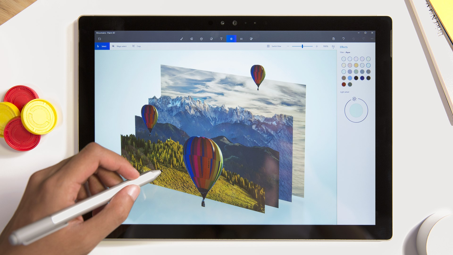 Microsoft transforma un dinosaurio en máquina creativa.