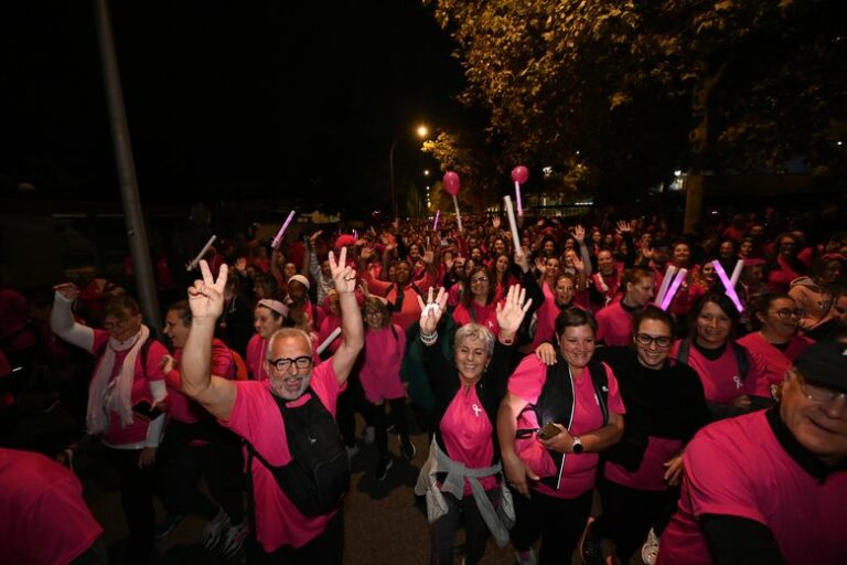 Octubre rosa: más de 7,000 mujeres unidas para luchar contra