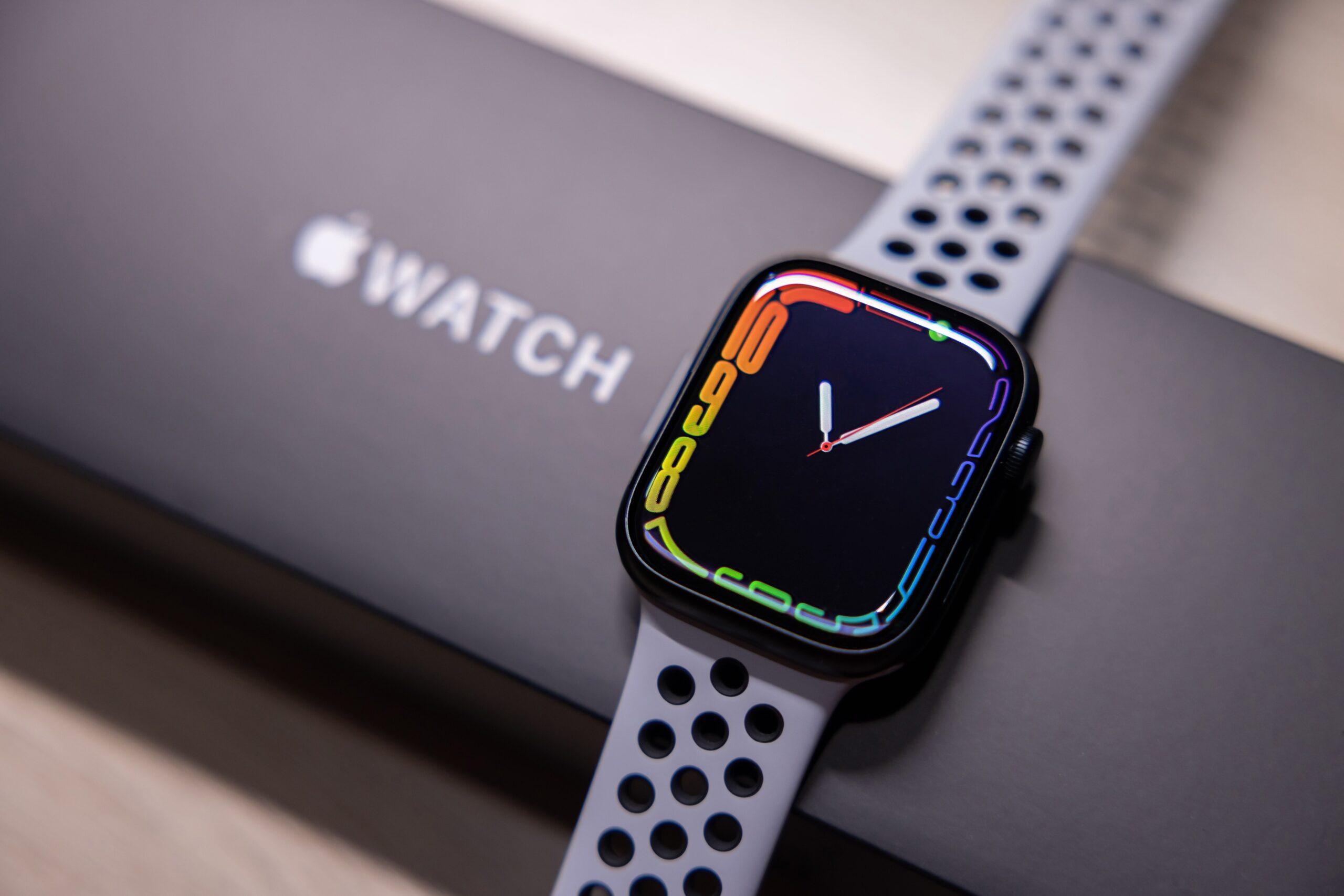 OxygenOS 16 rompe la barrera entre Apple Watch y Android.