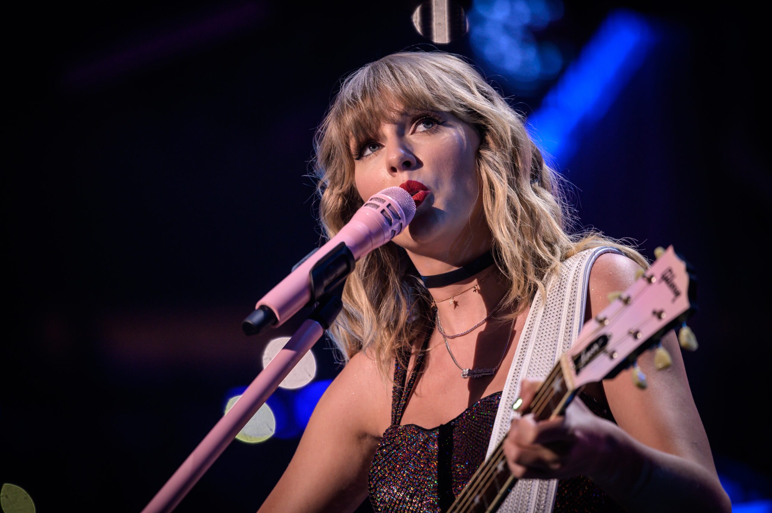 Taylor Swift habría utilizado la IA de Google para su