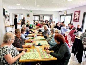 Un loto amistoso da inicio al regreso de los mayores