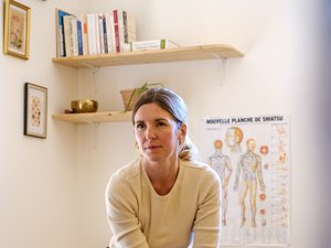 Bram. Sarah Constantin, practicante de shiatsu, ha abierto un espacio